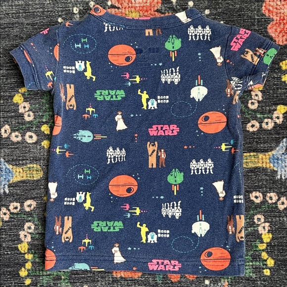 Gap Toddler Star Wars Shorts Pajamas, Size 2T - Picture 3 of 8